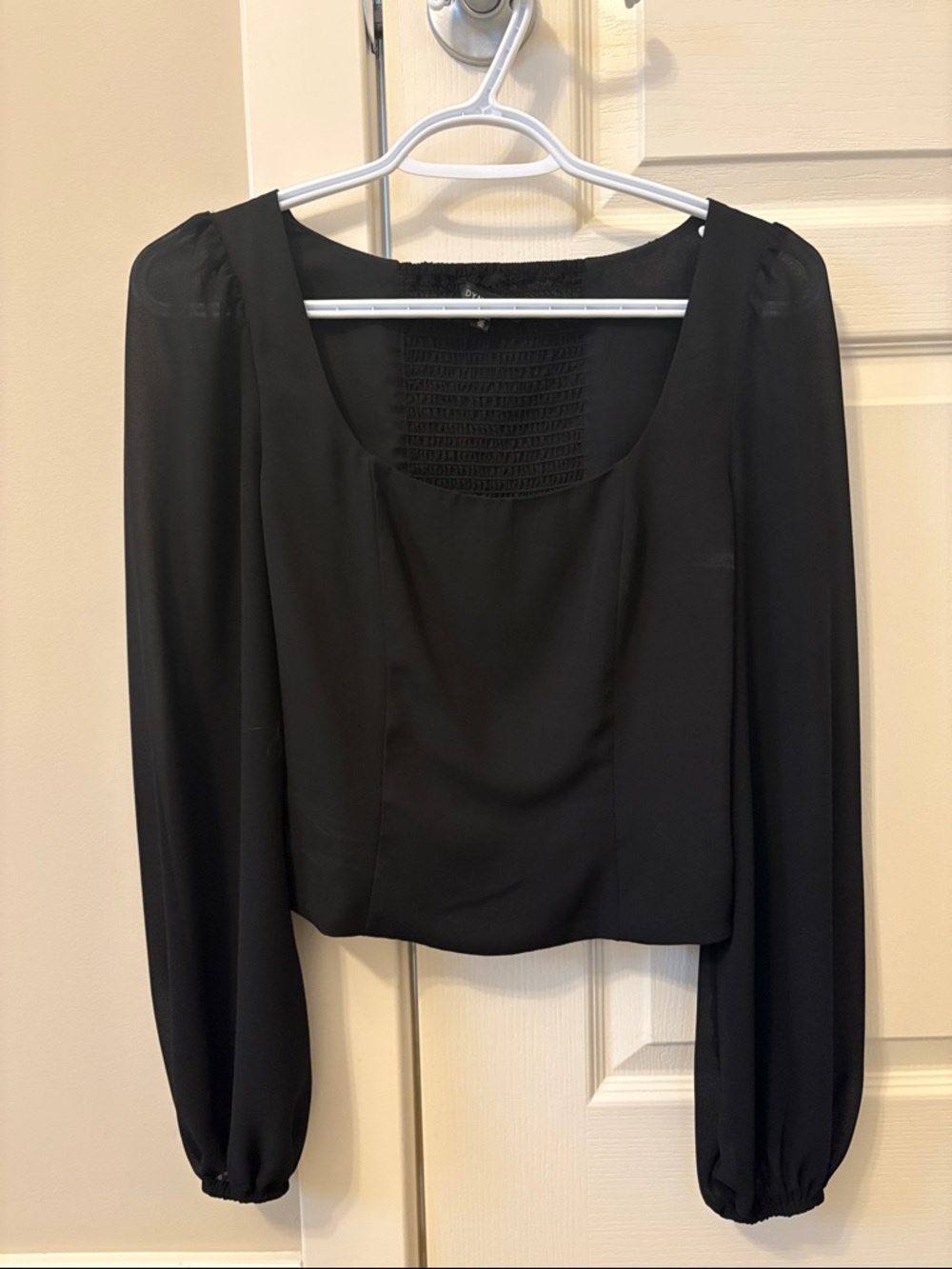 Dynamite Black Long-Sleeve Square Neck Blouse